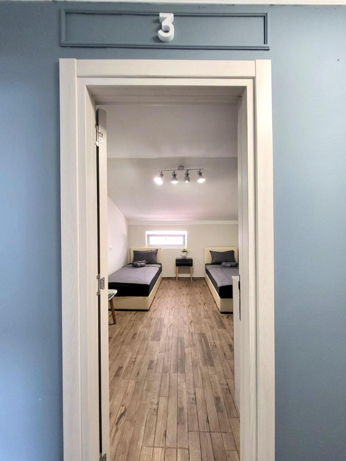 Guesthouse Ozegovic 베오그라드 외부 사진